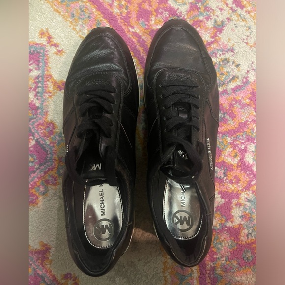Brand new without tags Michael Kors leather sneakers - Picture 1 of 5